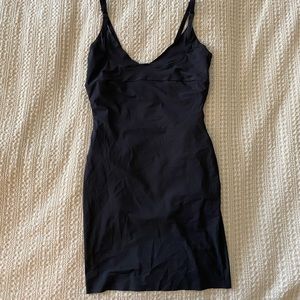 Maiden Form / XL / Black / Shapewear